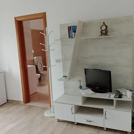 Panorama Lungo Mare 公寓 *